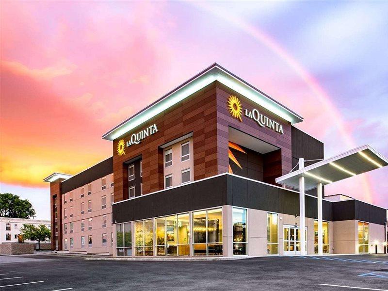 La Quinta Inn & Suites By Wyndham Spokane Downtown Eksteriør billede