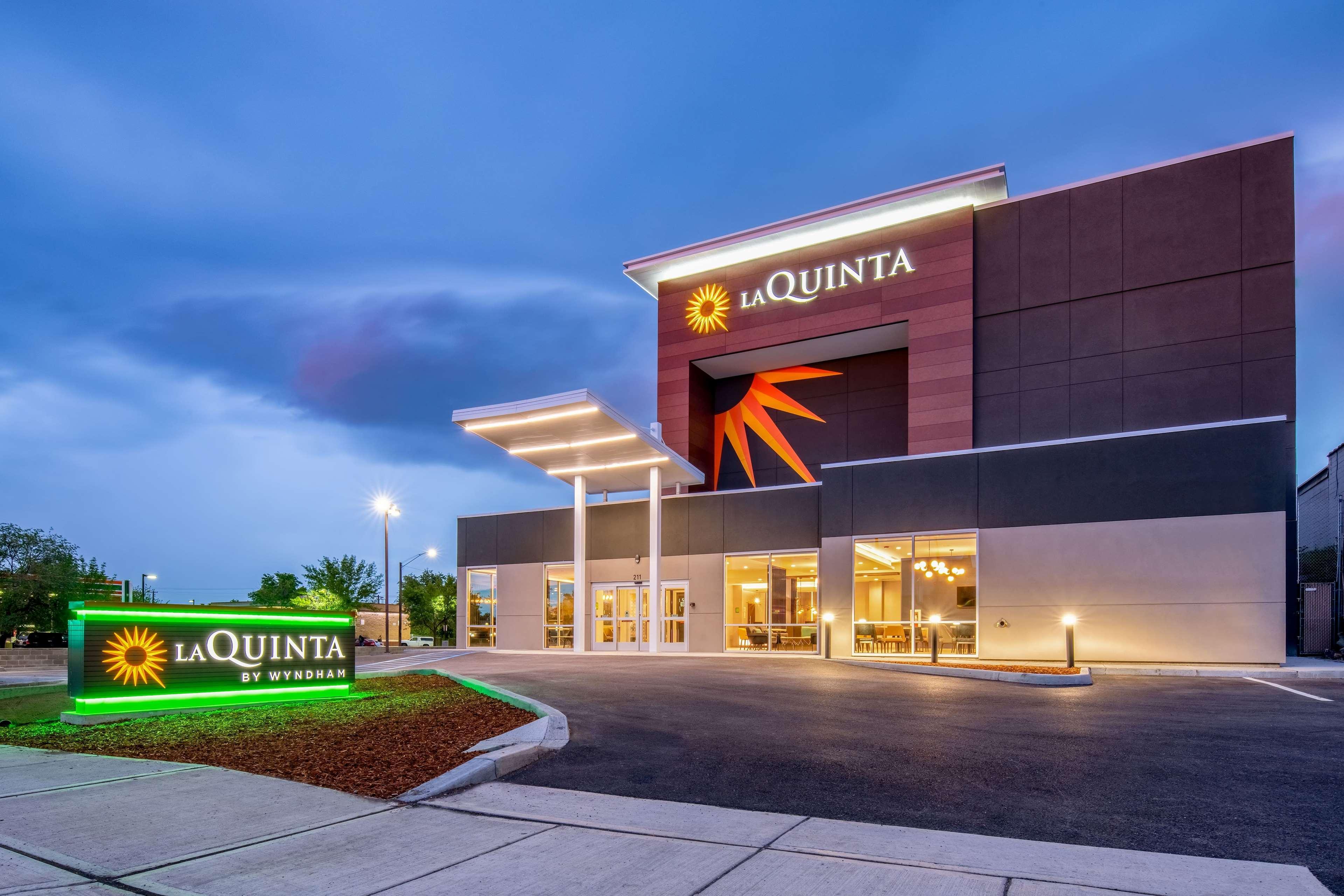 La Quinta Inn & Suites By Wyndham Spokane Downtown Eksteriør billede